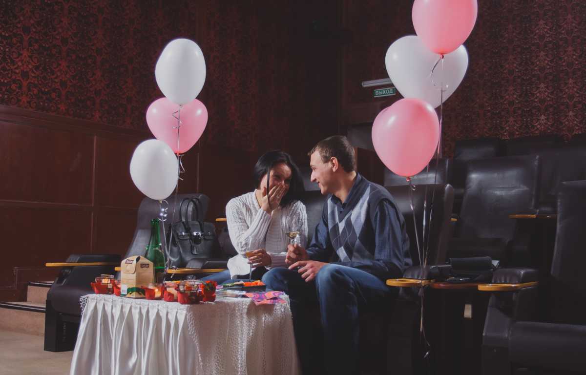 Романтическое свидание в кинотеатре в Самаре