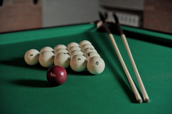 Игра в бильярд Самара.Ultra Подарки. Игра в бильярд Самара. Попробуйте настоящий бильярд, в бильярдном клубе. Сервис: UltraPodarki.ru 8 800 505 95 30. Игра в бильярд, игра в бильярд Самара, русский бильярд, русский бильярд Самара, бильярдный клуб, бильярдный клуб Самара, бильярд Самара, купить бильярд Самара