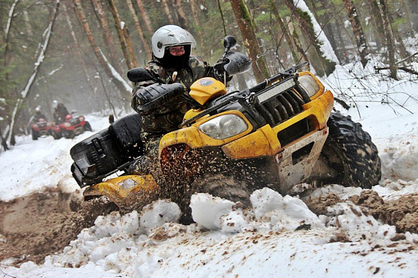 Катание на квадроциклах в Самаре. Подарочные сертификаты Ultra Подарки. Подарочный сертификат на катание на квадроциклах в Самаре. Закажите прокат квадроциклов и наслаждайтесь активным отдыхом с друзьями. Выбирайте живописные маршруты для езды на квадроциклах. Сервис UltraPodarki.ru 8 800 505 95 30. Катание на квадроциклах, катание на квадроциклах Самара, прокат квадроциклов, прокат квадроциклов Самара, езда на квадроцикле, езда на квадроцикле Самара, катание на квадроциклах зимой, Катание на квадроциклах летом, сертификат на катание на квадроциклах, сертификат квадроциклы, сертификат квадроциклы Самара
