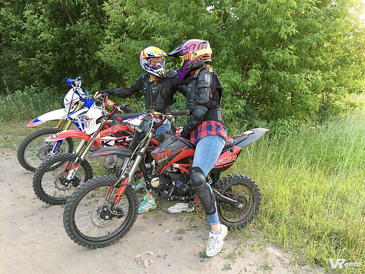 Катание на мотоцикле в Самаре. ULTRA ПОДАРКИ. Купить катание на мотоцикле в Самаре. Попробовав езду на мотоциклах, вы получите порцию адреналина и невероятные эмоции. Сервис: UltraPodarki.ru 8 800 505 95 30.. Катание на мотоцикле в Самаре, прокат мотоциклов Самара, катание на мотоциклах, прокат мотоцикла, езда на мотоцикле Самара, езда на мотоцикле, мотопрогулка Самара, мотопрогулка, поездки на байке, личный мотоцикл, катание на мотоцикле, мотоциклетный шлем, увлечение поездками на мотоцикле, пристрастие к мотоциклам, сертификат на поездку на мотоцикле, прокатиться на мотоцикле, мото-транспорт, мото-треки, мото-поездки, езда на мотоцикле в Самаре, катание на мотоцикле в Самаре, мотоклуб в Самаре
