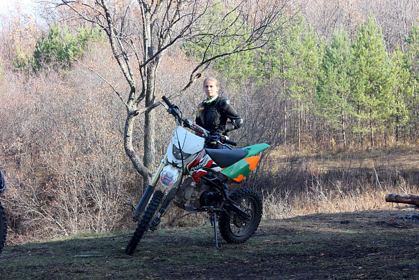 Катание на мотоцикле в Самаре. ULTRA ПОДАРКИ. Купить катание на мотоцикле в Самаре. Попробовав езду на мотоциклах, вы получите порцию адреналина и невероятные эмоции. Сервис: UltraPodarki.ru 8 800 505 95 30.. Катание на мотоцикле в Самаре, прокат мотоциклов Самара, катание на мотоциклах, прокат мотоцикла, езда на мотоцикле Самара, езда на мотоцикле, мотопрогулка Самара, мотопрогулка, поездки на байке, личный мотоцикл, катание на мотоцикле, мотоциклетный шлем, увлечение поездками на мотоцикле, пристрастие к мотоциклам, сертификат на поездку на мотоцикле, прокатиться на мотоцикле, мото-транспорт, мото-треки, мото-поездки, езда на мотоцикле в Самаре, катание на мотоцикле в Самаре, мотоклуб в Самаре
