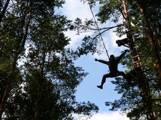 Роупджампинг - прыжки с верёвкой в Самаре. Подарочные сертификаты Ultra Подарки. Роупджампинг в Самаре - Экстремальный оригинальный подарок или подарочный сертификат на Роупджампинг - прыжки с верёвкой. Сервис UltraPodarki.ru 8-800-505-95-30. роупджампинг Самара, прыжок веревка Самара, роупджампинг, прыжок веревка, прыжок с веревкой, Подарок, подарочный сертификат, экстрим, экстремальный подарок