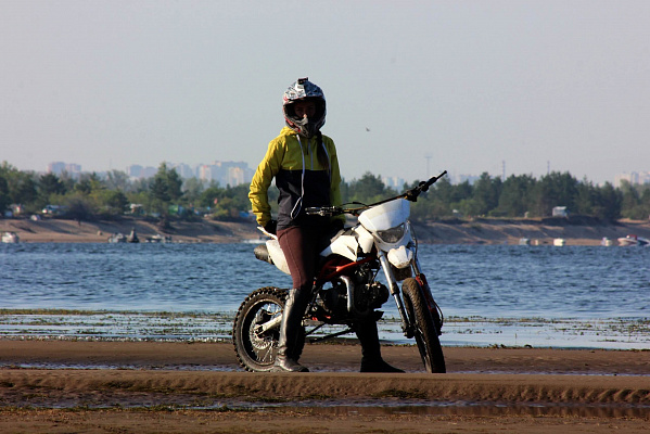 Катание на мотоцикле в Самаре. ULTRA ПОДАРКИ. Купить катание на мотоцикле в Самаре. Попробовав езду на мотоциклах, вы получите порцию адреналина и невероятные эмоции. Сервис: UltraPodarki.ru 8 800 505 95 30.. Катание на мотоцикле в Самаре, прокат мотоциклов Самара, катание на мотоциклах, прокат мотоцикла, езда на мотоцикле Самара, езда на мотоцикле, мотопрогулка Самара, мотопрогулка, поездки на байке, личный мотоцикл, катание на мотоцикле, мотоциклетный шлем, увлечение поездками на мотоцикле, пристрастие к мотоциклам, сертификат на поездку на мотоцикле, прокатиться на мотоцикле, мото-транспорт, мото-треки, мото-поездки, езда на мотоцикле в Самаре, катание на мотоцикле в Самаре, мотоклуб в Самаре
