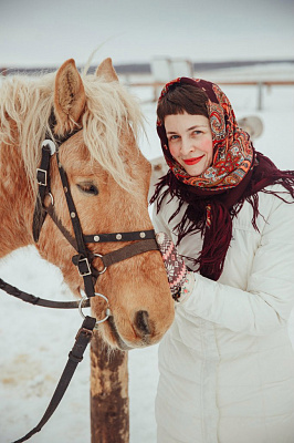 Конная прогулка  в Самаре. Подарочные сертификаты Ultra Подарки. Купить оригинальный подарок или подарочный сертификат на Конная прогулка  в Самаре. Сервис UltraPodarki.ru 8-800-505-9530. Катание на лошадях, Прогулка на лошади, Прогулка на лошадях для двоих, Конная прогулка .  Конный клуб, конная прогулка, конная прогулка в Самаре,